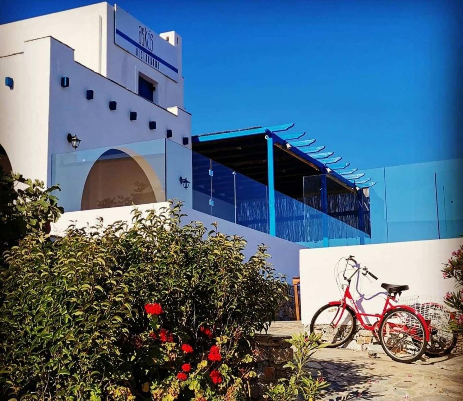 Aiolos Iraklia Exteriör bild